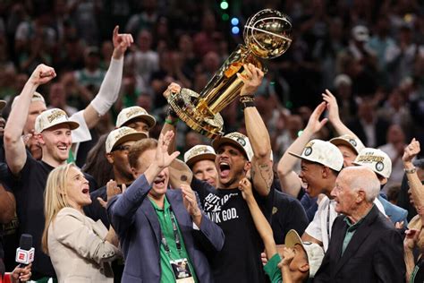 nba final score game 5|Celtics win NBA championship, defeat Mavericks in Game 5 .